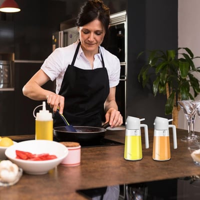 🧴 50 % RABATT! ✨ Tragbare 2-in-1-Sprühflasche für ätherische Öle – feiner Sprühnebel, auslaufsicher und perfekt zum Kochen, Backen und für die Aromatherapie 🧑‍🍳