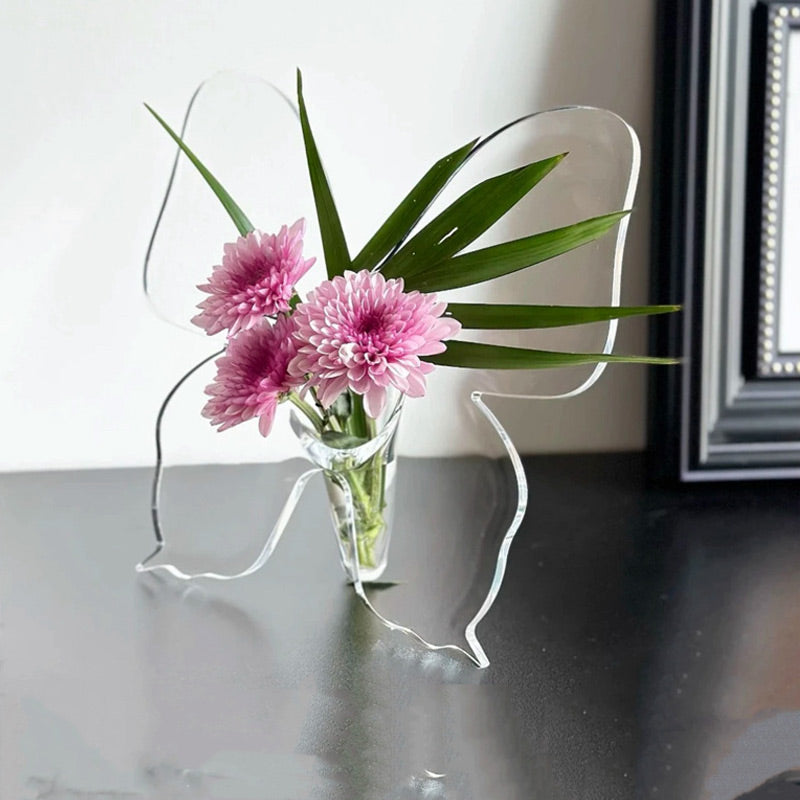Transparente Schmetterling inspirierte dekorative Vase