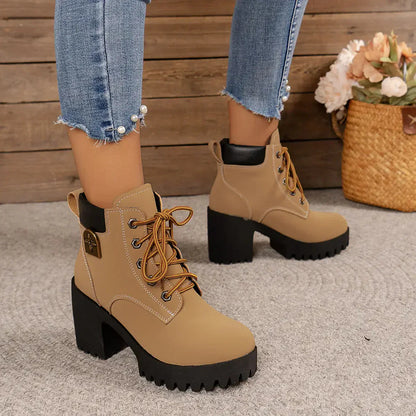 🔥【35-42】 👢✨2025 Neuheit für diesen Herbst: Stiefeletten mit dicken Absätzen und Keilabsätzen – Retro-Modell mit Schnürsenkeln für Damen