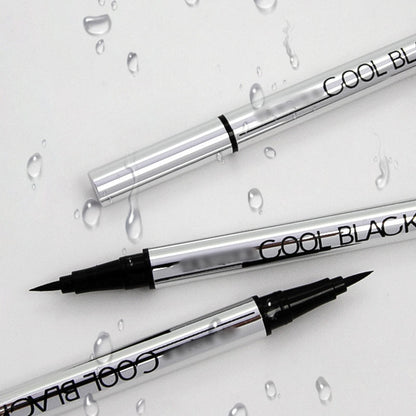 ✨ Wasserfester und wischfester Eyeliner – Präzision und tiefes Schwarz für 24 Stunden! ✨