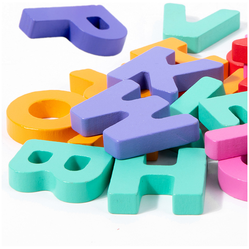 🔤 26-teiliges Holzspielzeug zum Zuordnen von Buchstaben und Tieren – Praktisches Erlernen des Alphabets, farbenfrohe Tierillustrationen und kindersicheres Design – Lernen macht Spaß ✨